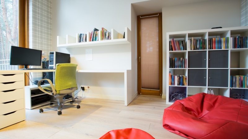 How to Minimize Distractions in Your Study Space