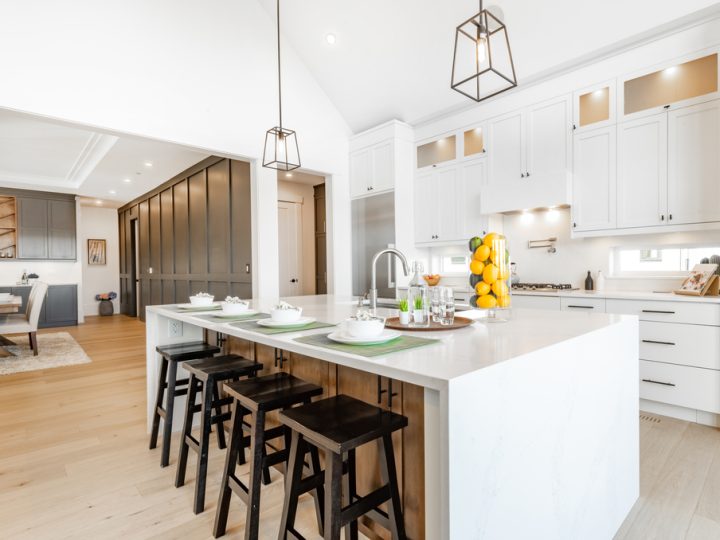 Open vs. Closed Modular Kitchen: Pros and Cons