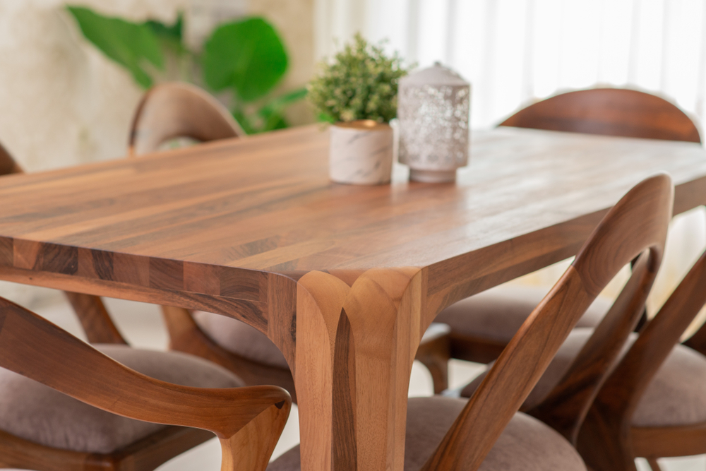 Modular Dining Room Interiors in Hyderabad: Space-Saving Style